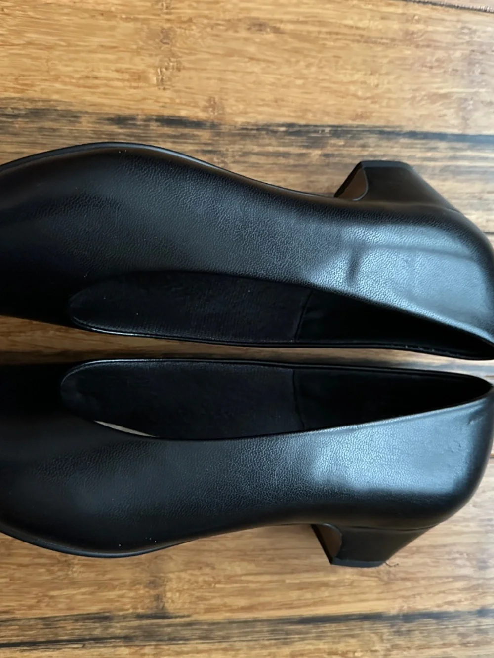 Hush Puppies Womens Angel Dress Pumps